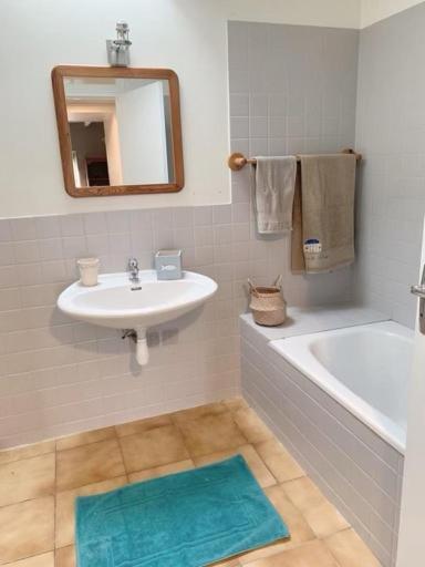 Logement De Charme Calme Assure Rieux  외부 사진