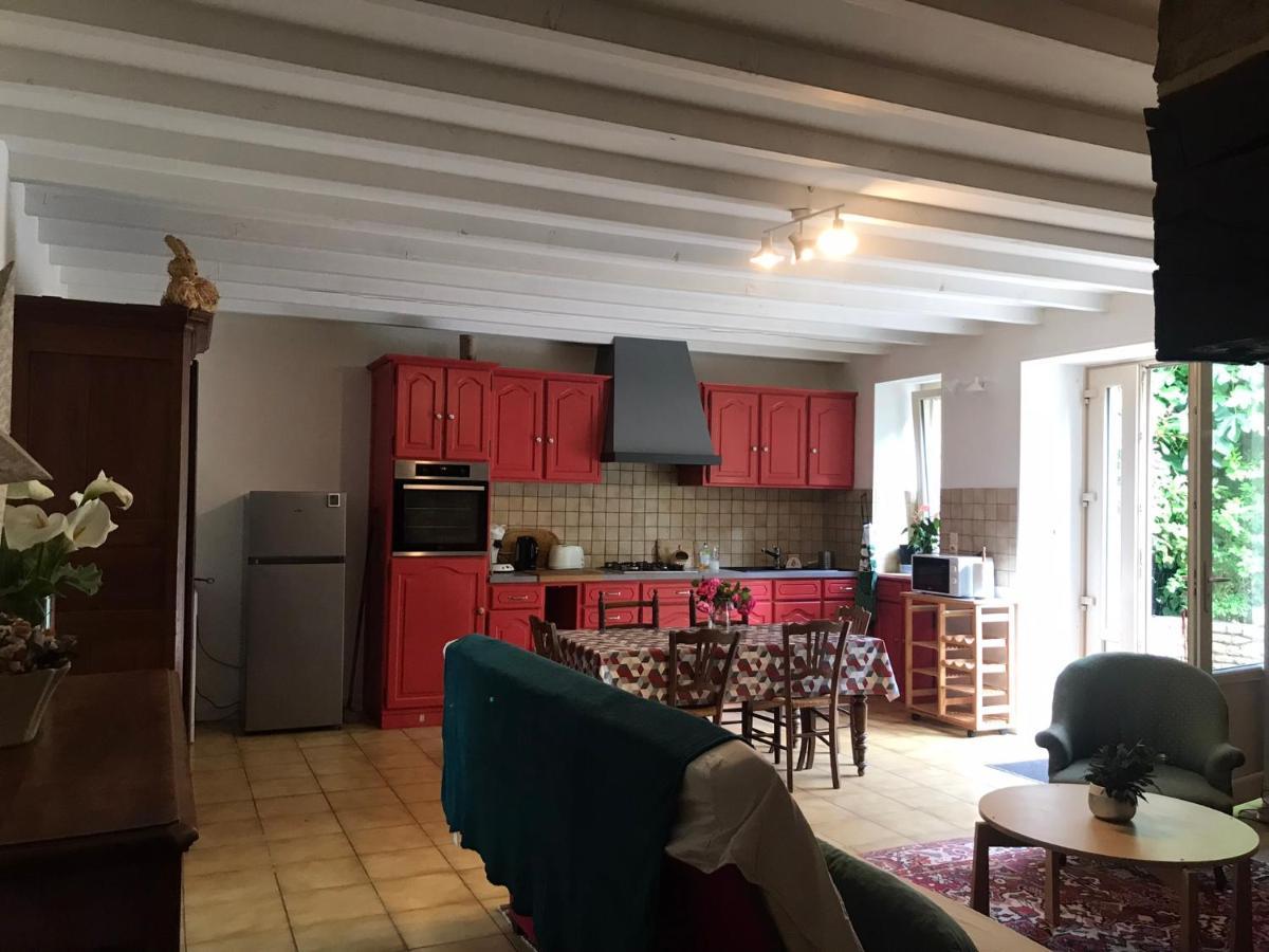 Logement De Charme Calme Assure Rieux  외부 사진